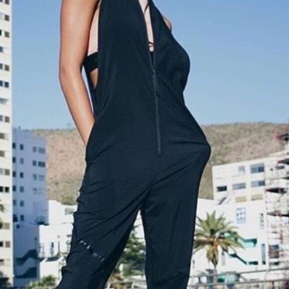 PUMA x STAMPD Black Sleeveless Zip Front Pant Jumpsuit S - Picture 1 of 10